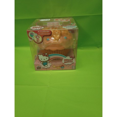 Hello Kitty Cupcake Fragola Surprise si trasforma da Collezione Grandi Giochi