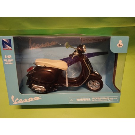 Vespa Nero Die Cast Model 1/12 New Ray