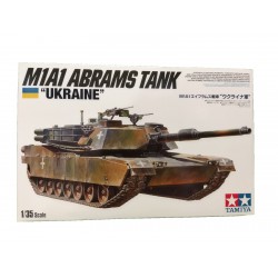 M1 A1 Abrams Ukraine Tank Plastic model Kit 1/35 Tamiya cod.25216