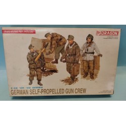 German Self Propelled Gun Crew Figures Soldiers  1/35 N°6016 Dragon