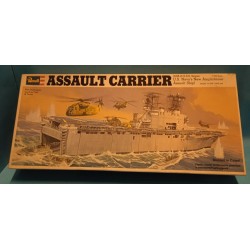 Assault Carrier USS Navy Plastic Model Kit Scala 1/720 Art H5000 Revell Vintage