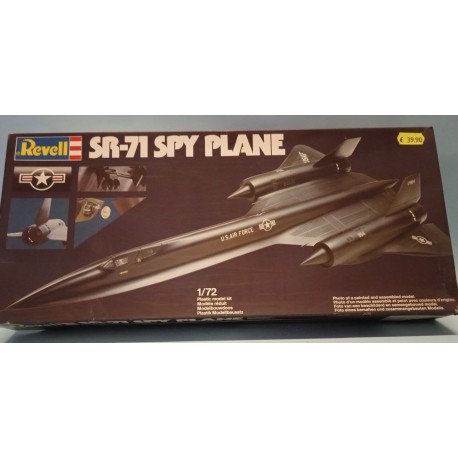 SR 71 Spy Plane Plastic Model Kit  Scl 1/72 Revell