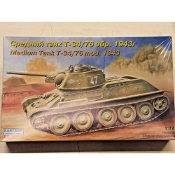 Russian T34/76 mod 1943 WWII Tank - 1/72 Plastic Model KIT Eastern Express 72051