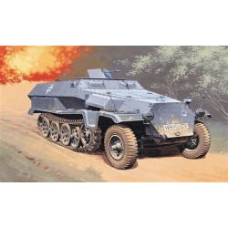 German Sd.Kfz.251/1 WII Plastic Model Kit 1/72 Italeri cod.7009