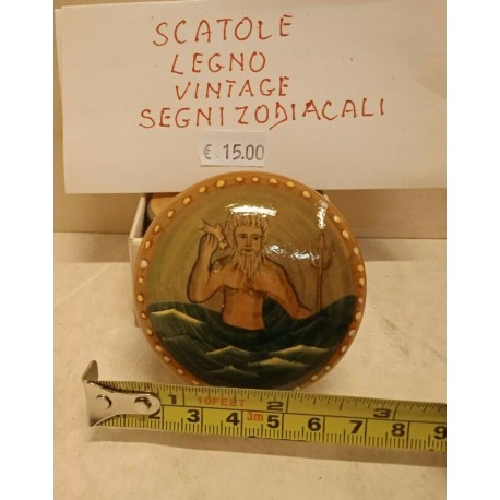 Scatola Apribile in Legno tipo Matrioska Segno zodiacale Acquario Vintage