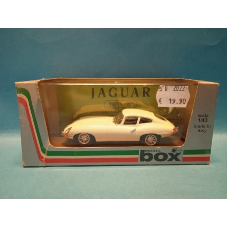 Jaguar E Inglese Bianco Die Cast Model Art 8440 1/43 Model Box