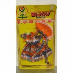 Bijou Boutique - Completino  scozzese con cappellino per Bambola Bijou - Ceppi R