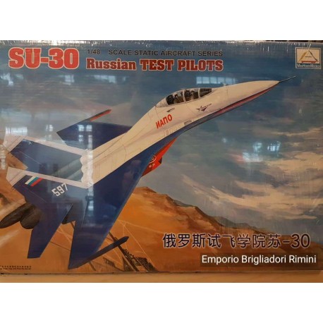 Su-30 Russian Test Pilot 1:48 plastic model Kit Trumpeter 80307	