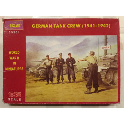 GERMAN WWII TANK CREW 1941-1942 Figures Soldiers  1/35 35261 ICM