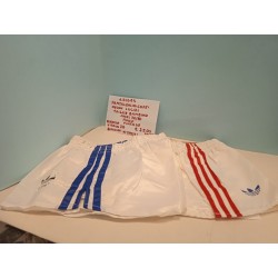 Pantaloncini Calcio di Raso Bianchi Righe Rosse Girovita 70 cm. Adidas Vintage