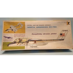 North American OV 10 A Patrol Plane Plastic Model Kit N° 214200  Hawk