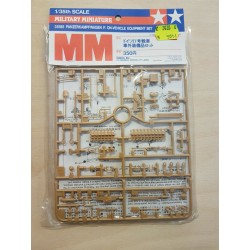 Military Miniature Panzerkamfwagen IV Equipment Set Tamiya 1:35 N°014 Cod.35185