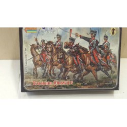 Russian Hussars Napoleonic War 24 Figures Soldiers 1/72 Strelets R N0019