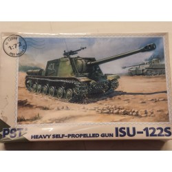 Russian Heavy Self Propelled Gun ISU 122S Plastic Model Kit 1/72 PST N°72006