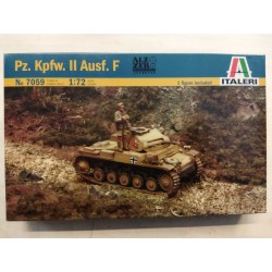 German Pz. Kpfw.II Ausf F WII Plastic Model Kit 1/72 Italeri cod.7059