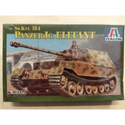 Sd Kfz 184 Pz. Jg.184 Elephant WII Plastic Model Kit 1/72 Italeri cod.7012