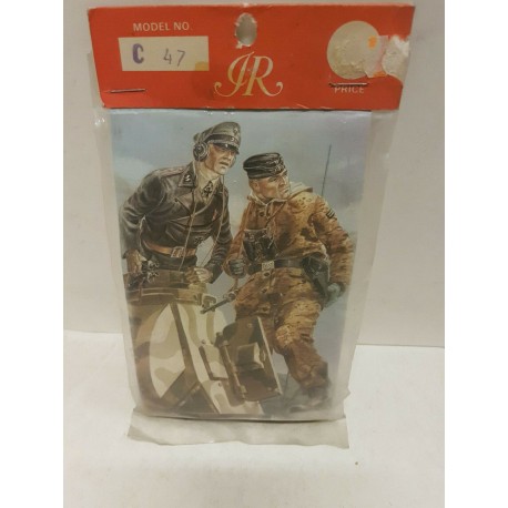 WWII German  Tank Crew Soldiers Figure JR 1/32 N°C47