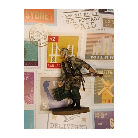 Paracadutista Tedesco WW2 - Creta - 1/35 SOLDATINO dipinto a mano Metallo Toy 