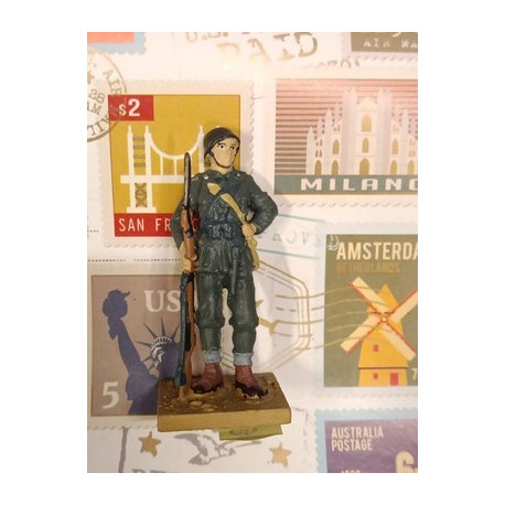 Fante Italiano WW2 - 1/35 SOLDATINO dipinto a mano Metallo 