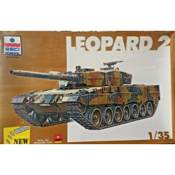 Leopard 2 Tank -  Plastic model Kit 1:35 Esci Ertl art.5022